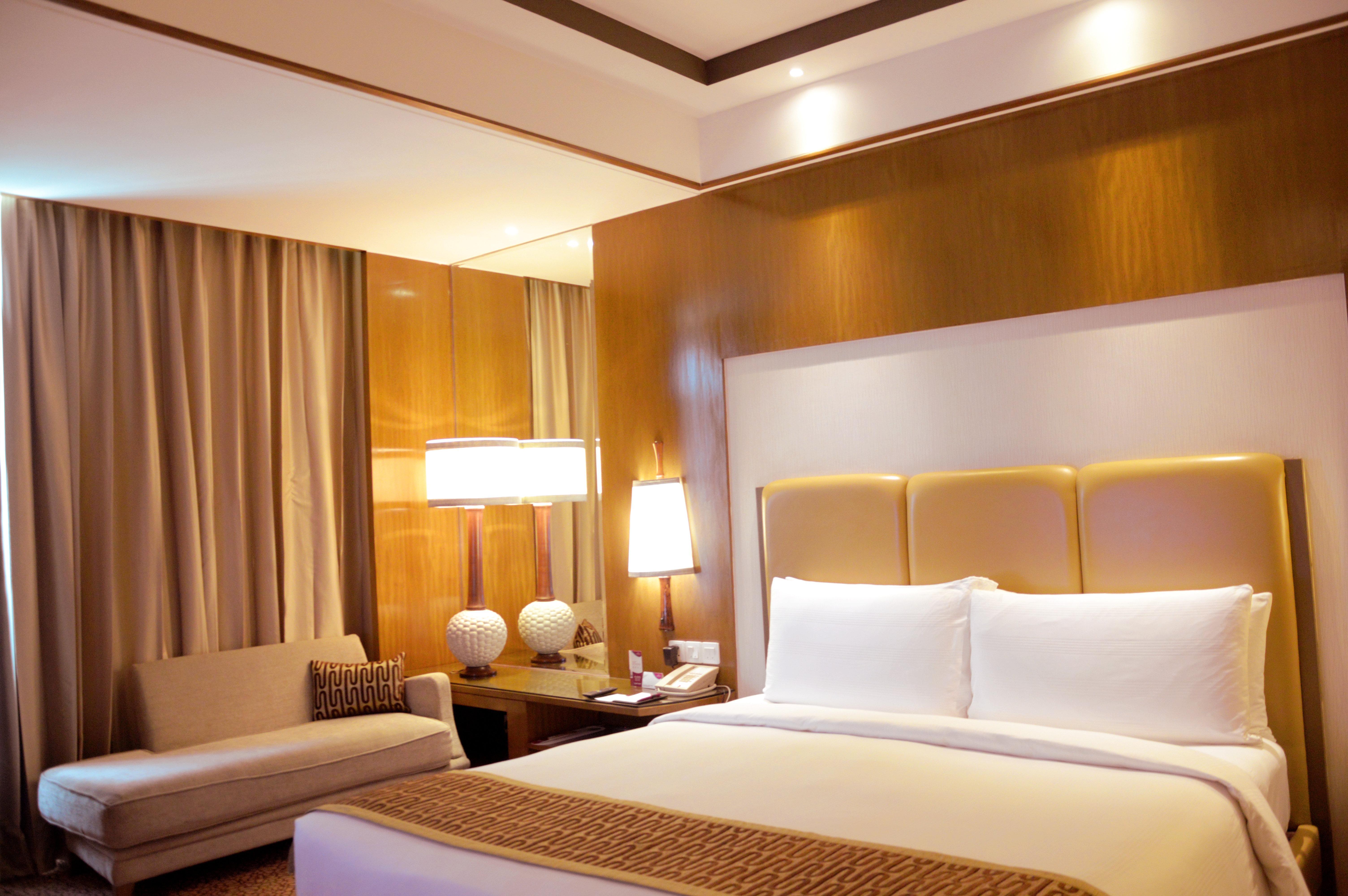 Crowne Plaza New Delhi Okhla, an IHG Hotel Zewnętrze zdjęcie A bedroom at the hotel
