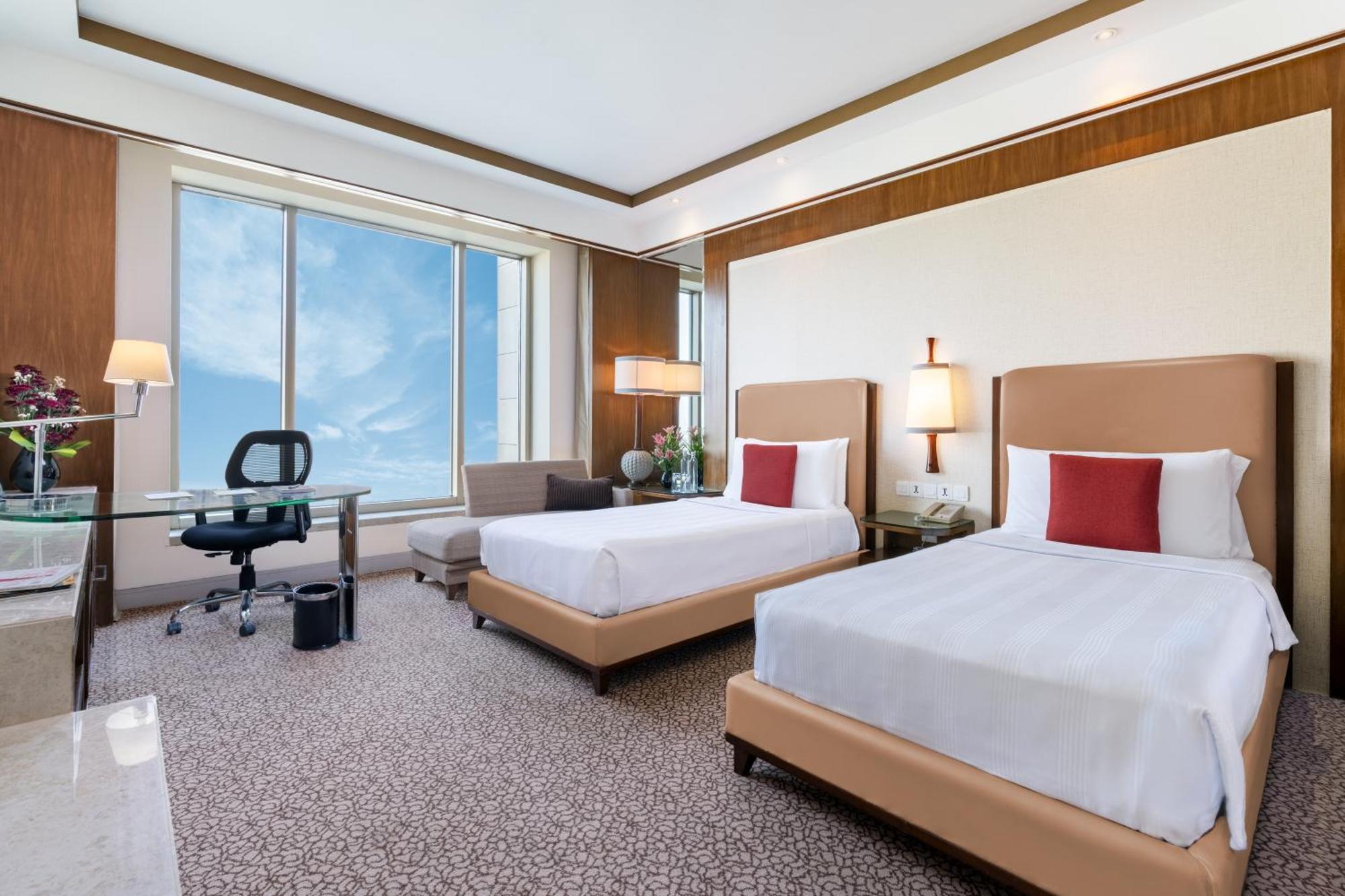 Crowne Plaza New Delhi Okhla, an IHG Hotel Zewnętrze zdjęcie Deluxe Room